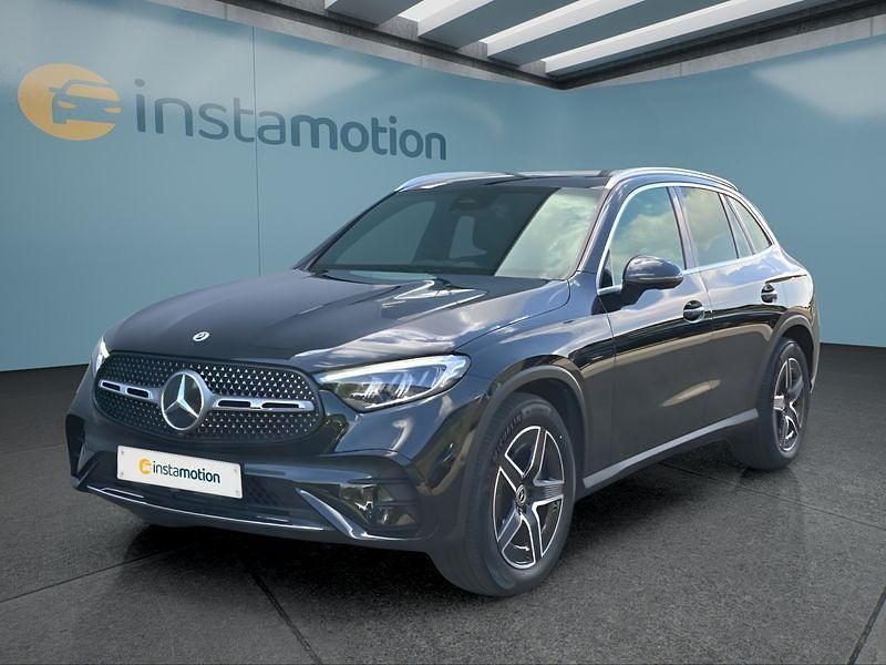 Schwarz Gebraucht 2024 Mercedes GLC200 SUV | 53.949 € (Etwas zu teuer) - Bild 1/4