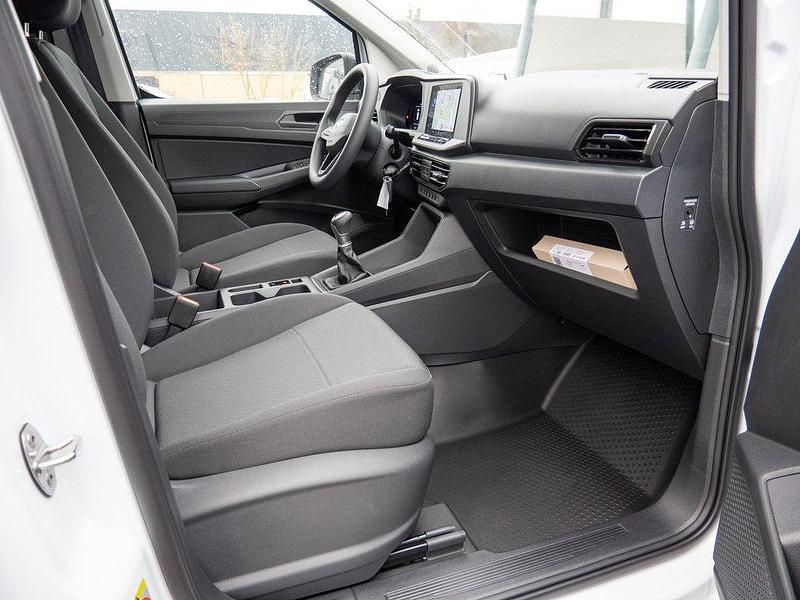 Neu Ford Transit Trend 102 PS (75 kW) 2026 Weiß Limousine