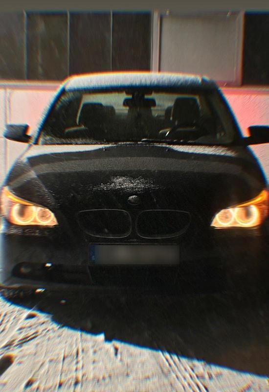 Second-hand BMW 525 219 CP (161 kW) 2005 Albastru Berlinǎ