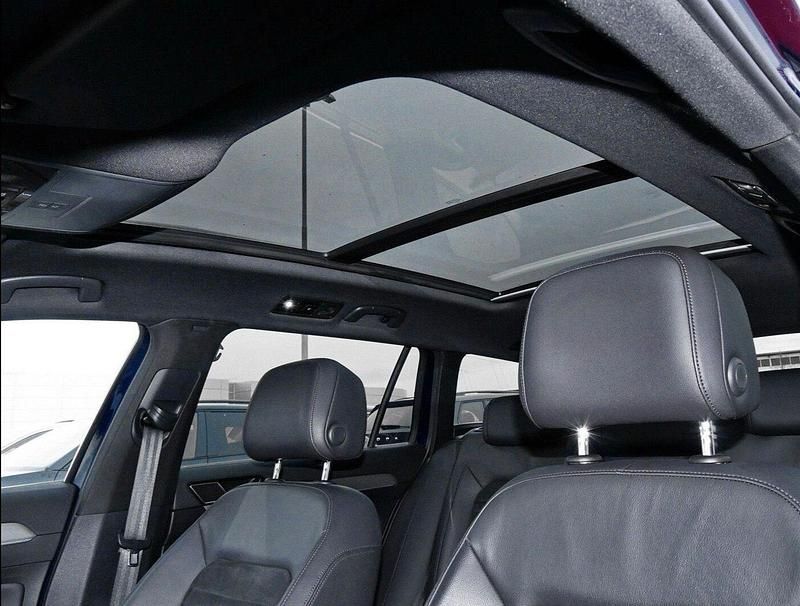 Gebraucht VW Passat R-line 190 PS (139 kW) 2019 Blau Kombi