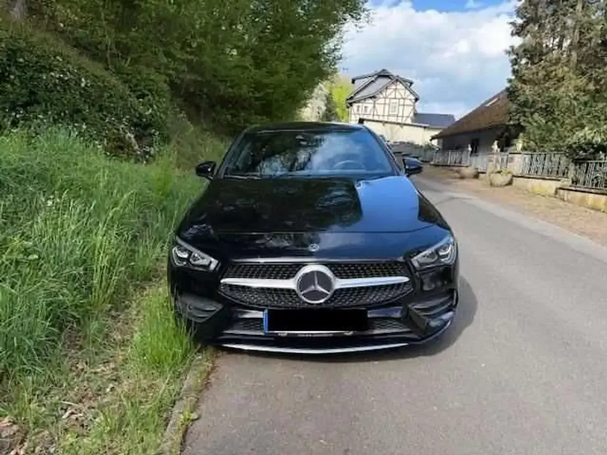 Gebraucht Mercedes CLA250 AMG line 224 PS (164 kW) 2019 Schwarz Coupé