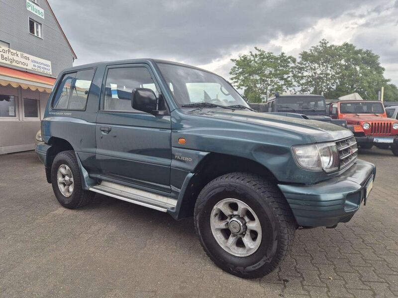 Patina grnn Gebraucht 2003 Mitsubishi Pajero SUV | 7.900 € (Fairer Preis) - Bild 1/4
