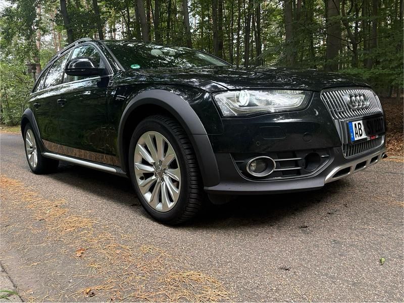 Schwarz Gebraucht 2014 Audi A4 Allroad Kombi | 11.999 € (Fairer Preis) - Bild 1/4