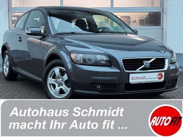 Titanium grey pearl / metallic Gebraucht 2007 Volvo C30 Momentum Kleinwagen | 6.660 € (Teuer) - Bild 1/1