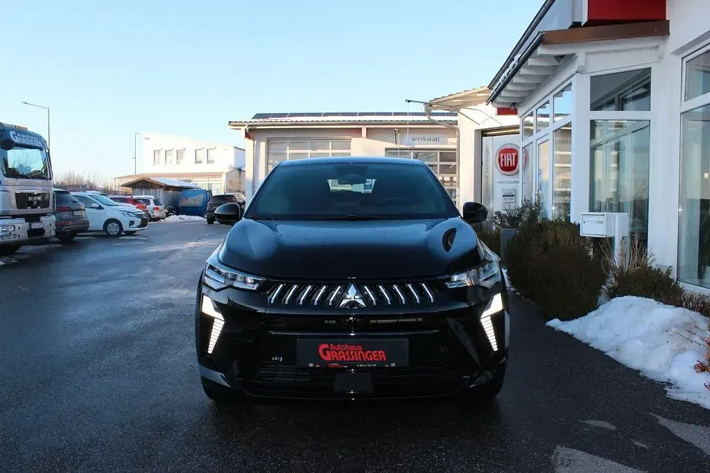 Gebraucht Mitsubishi Grandis Diamant Edition 140 PS (102 kW) 2026 Schwarz SUV