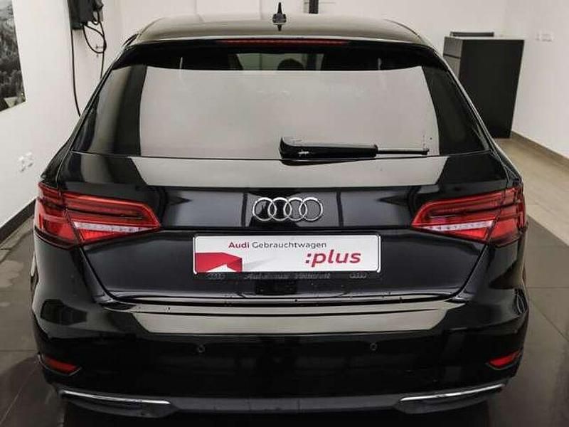 Gebraucht Audi e-tron Advanced 102 PS (75 kW) 2020 Schwarz SUV