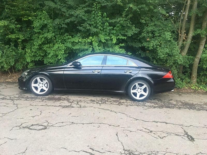 Gebraucht Mercedes CLS350 AMG 292 PS (214 kW) 2008 Schwarz Coupé