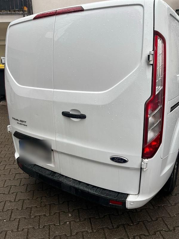 Gebraucht Ford Transit 105 PS (77 kW) 2021 Weiß Van / Kleinbus