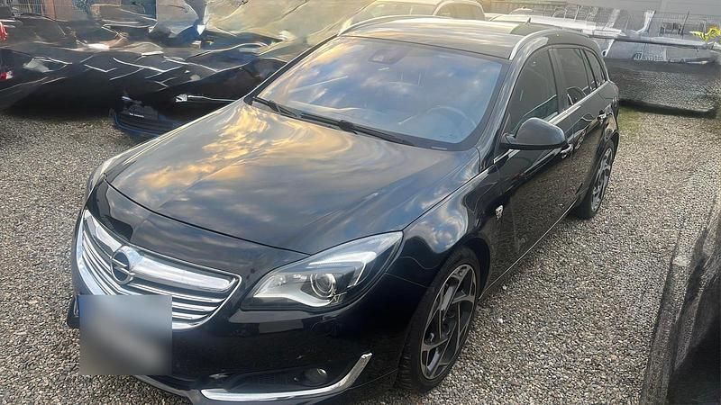 Gebraucht Opel Insignia OPC 170 PS (125 kW) 2014 Schwarz Kombi