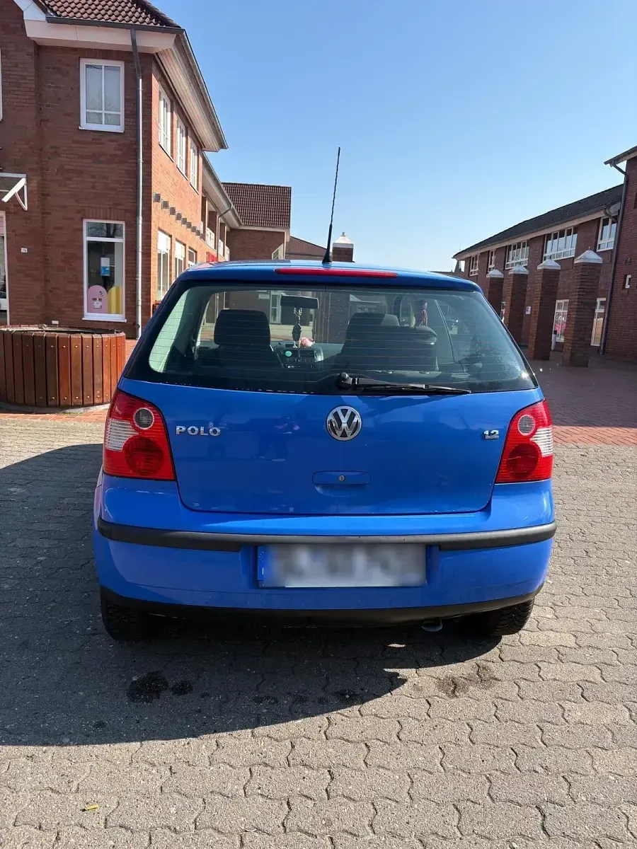 Używany VW Polo 65 KM (47 kW) 2001 Niebieski Hatchback