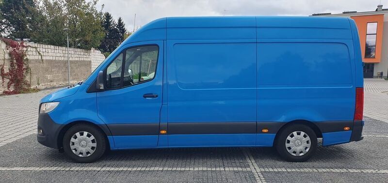 Gebraucht Mercedes Sprinter 163 PS (119 kW) 2018 Blau Van