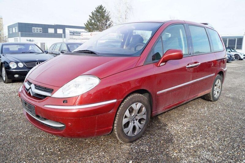 Rot Gebraucht 2008 Citroën C8 Exclusive Van / Kleinbus | 1.698 € (Superpreis) - Bild 1/4