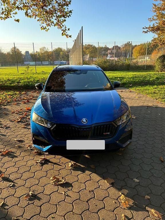 Gebraucht Skoda Octavia First Edition 245 PS (180 kW) 2020 Blau Kombi