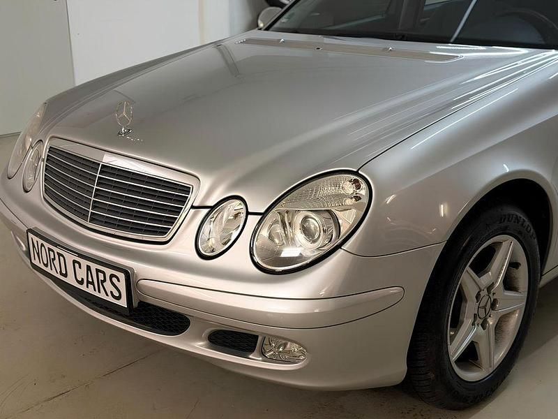 Brugt Mercedes E200 Classic 163 HK (119 kW) 2003 Sølv Sedan