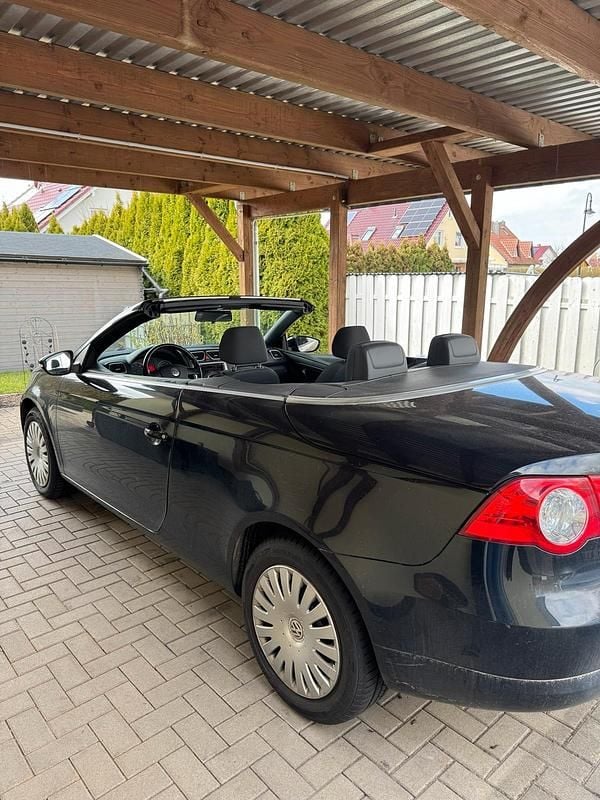 Gebraucht VW Eos 122 PS (89 kW) 2009 Schwarz Cabrio