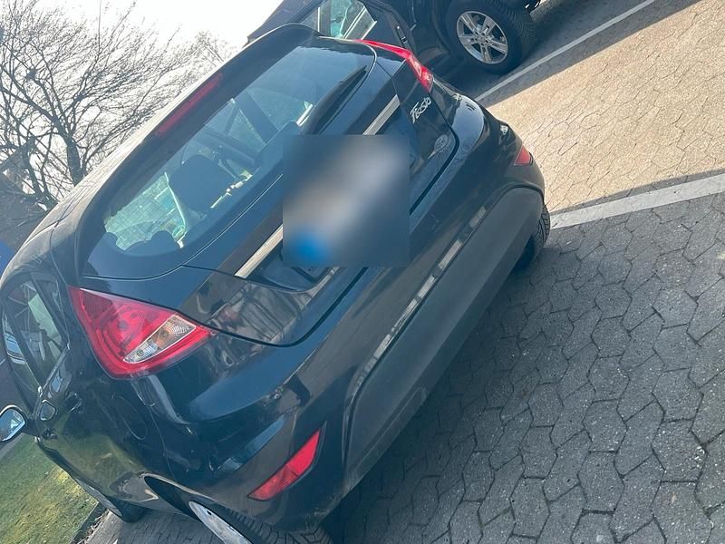 Gebraucht Ford Fiesta 83 PS (61 kW) 2009 Schwarz Kleinwagen