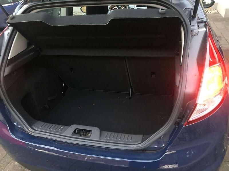 Gebraucht Ford Fiesta 60 PS (44 kW) 2017 Blau Limousine