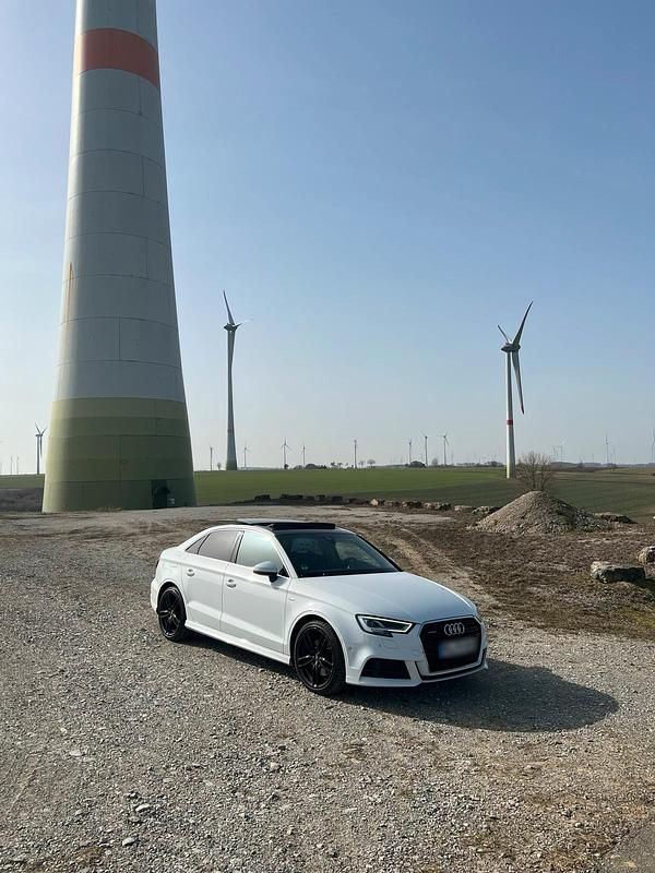 Gebraucht Audi A3 Design 184 PS (135 kW) 2017 Weiß Limousine