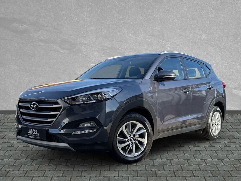 Gebraucht Hyundai Tucson Trend 177 PS (130 kW) 2017 Grau SUV