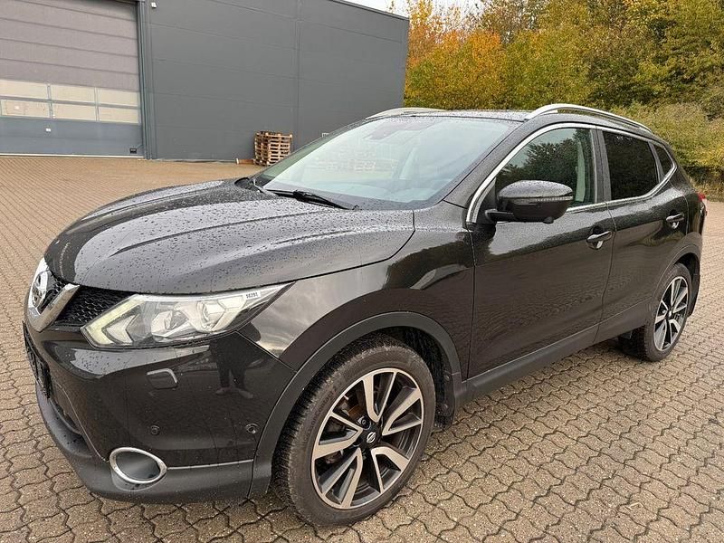 Schwarz Gebraucht 2017 Nissan Qashqai Acenta SUV | 9.800 € (Superpreis) - Bild 1/4