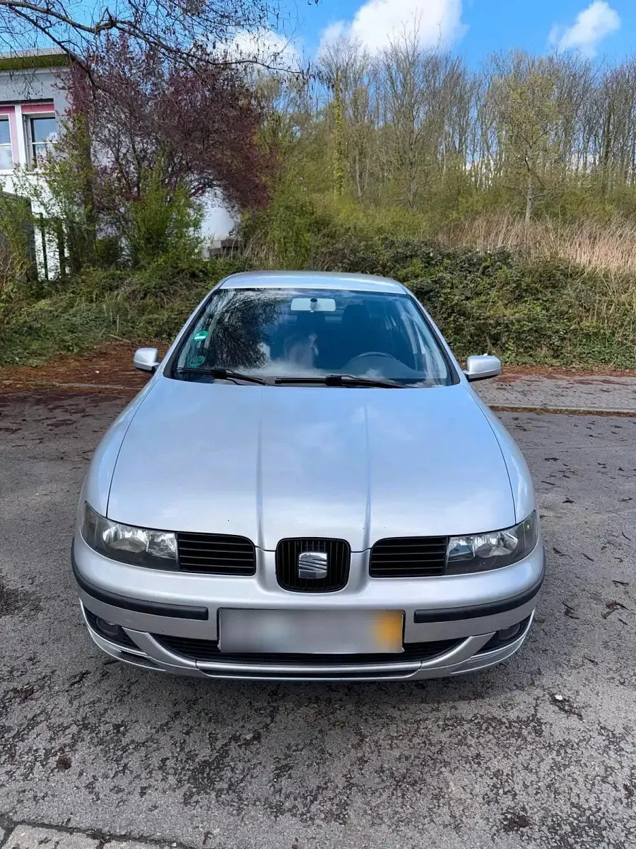 Occasion Seat Leon 101 ch (74 kW) 2003 Argent Citadine