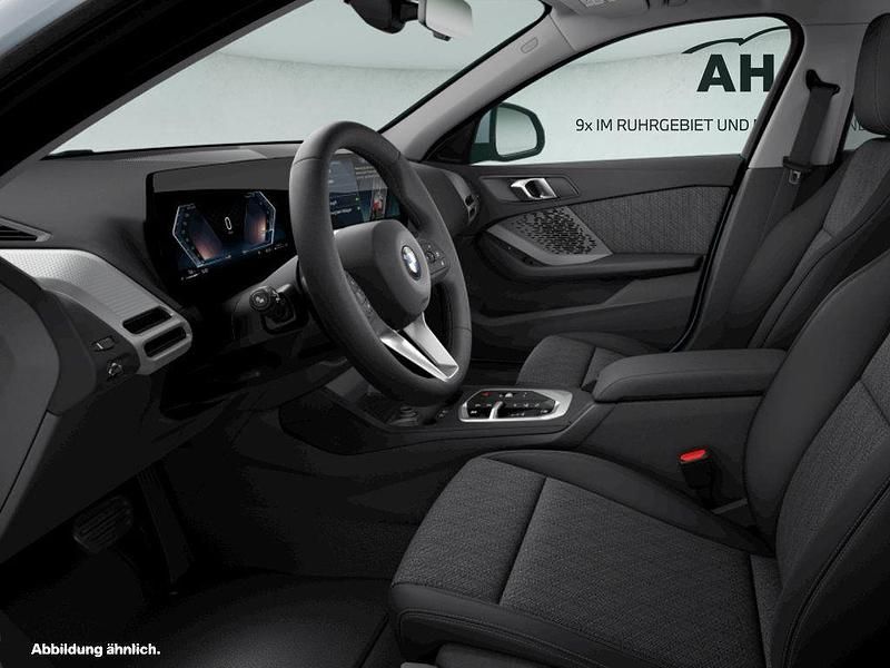 Neu BMW 120 Shadowline 170 PS (125 kW) 2026 Schwarz Kleinwagen