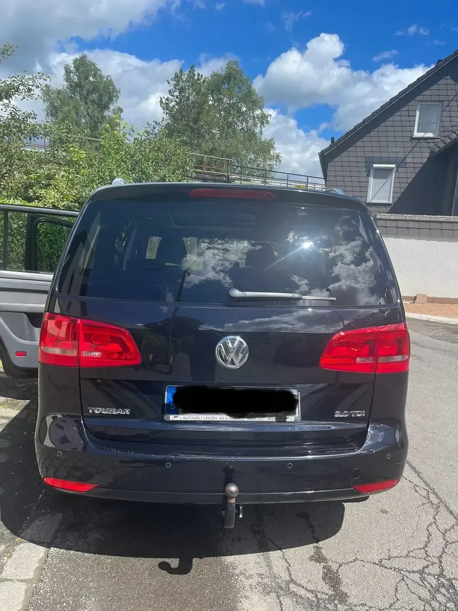 Gebraucht VW Touran 140 PS (102 kW) 2012 Schwarz Van / Kleinbus