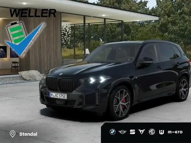 Saphirschwarz (schwarz) Neu 2025 BMW X5 Comfort Edition SUV | 103.990 € (Superpreis) - Bild 1/4