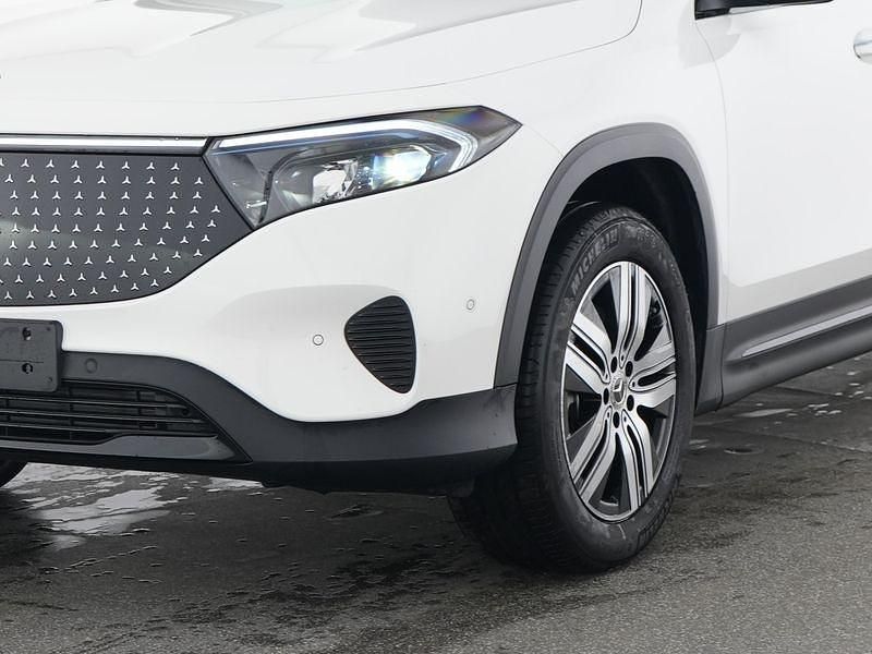 Gebraucht Mercedes EQB250 Night 139 kW (190 PS) 2025 Unilack polarweiß SUV
