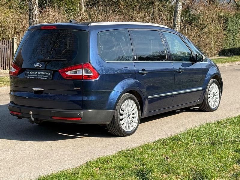 Gebraucht Ford Galaxy Ghia 163 PS (119 kW) 2010 Blau Van / Kleinbus