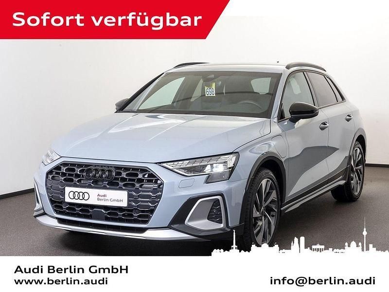 Grau Neu 2025 Audi A3 e-tron Sport Kleinwagen | 52.500 € (Etwas zu teuer) - Bild 1/4