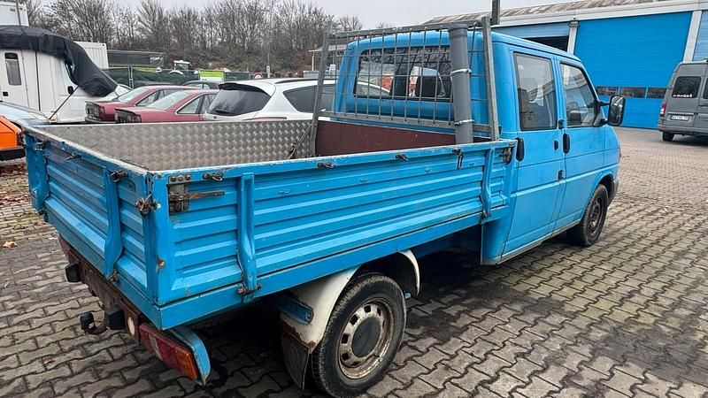 Gebraucht VW T4 77 PS (56 kW) 1995 Blau Van