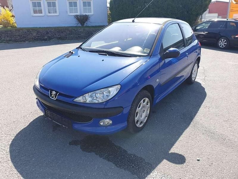 Blau Gebraucht 2004 Peugeot 206 Filou Limousine | 399 € (Guter Preis) - Bild 1/4