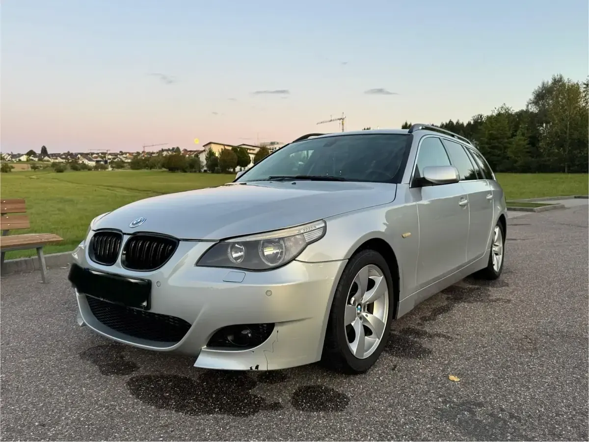 Brugt BMW 525 177 HK (130 kW) 2004 Sølv Stationcar