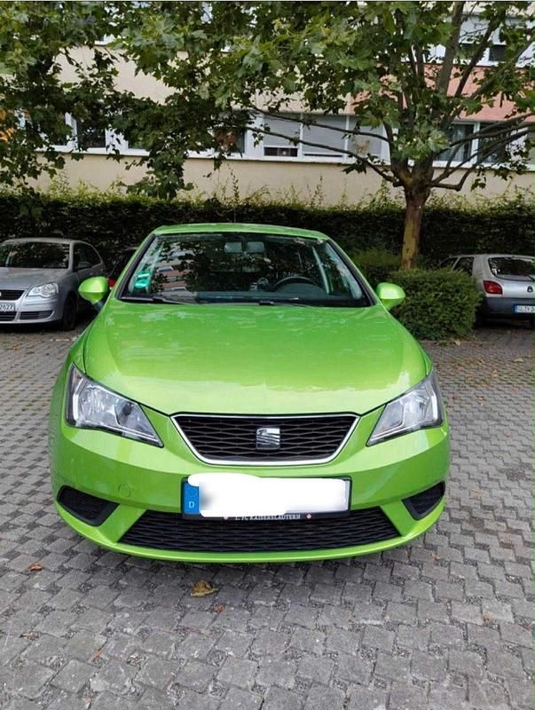 Grün Gebraucht 2012 Seat Ibiza Kleinwagen | 6.300 € - Bild 1/4