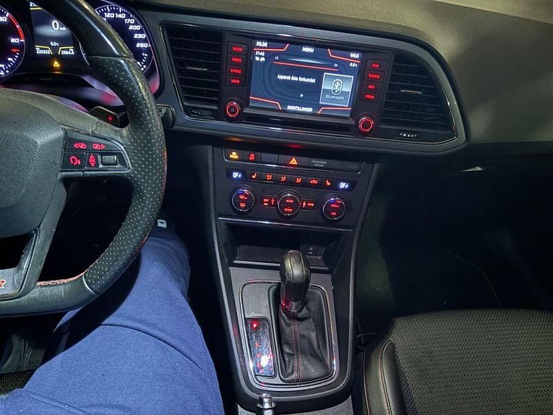 Gebraucht Seat Leon ST FR 184 PS (135 kW) 2015 Grau Kombi