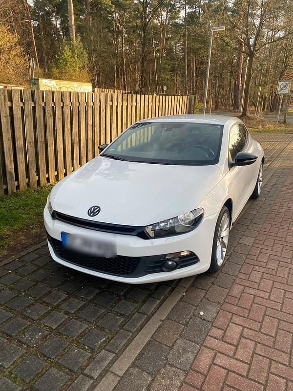 Weiß Gebraucht 2010 VW Scirocco Coupé | 6.500 € (Fairer Preis) - Bild 1/4
