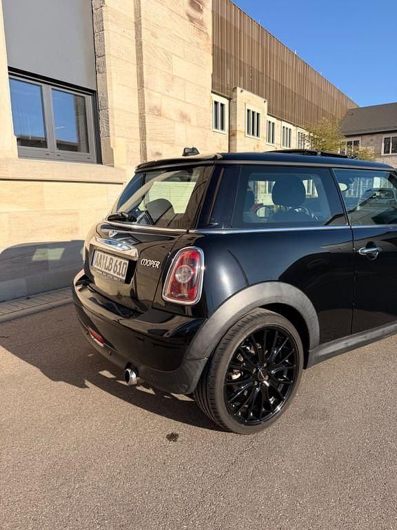 Second-hand Mini Cooper 120 CP (88 kW) 2009 Negru Hatchback