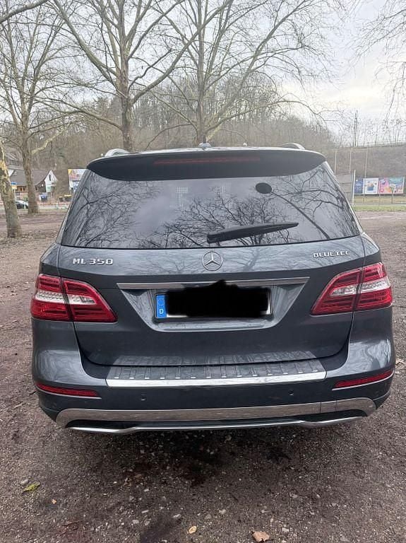 Gebraucht Mercedes ML350 258 PS (189 kW) 2015 Grau SUV