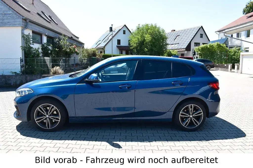 Gebraucht BMW 118 Sport Line 136 PS (100 kW) 2021 Blau Limousine