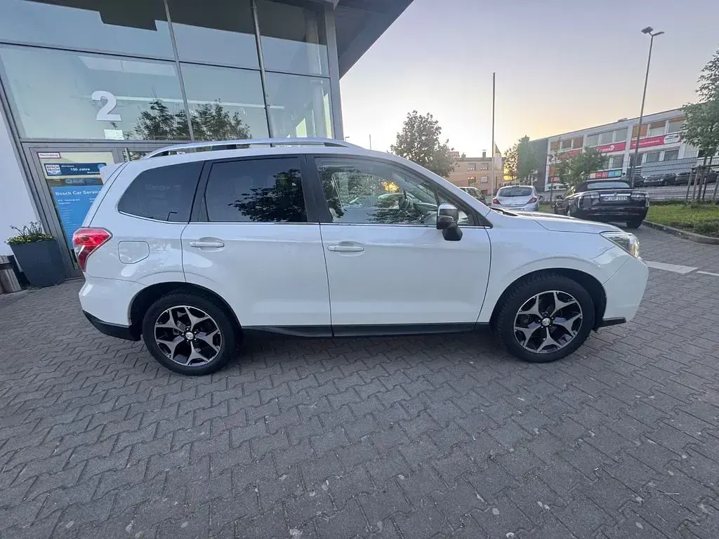 Gebraucht Subaru Forester Sport 147 PS (108 kW) 2014 Weiß SUV