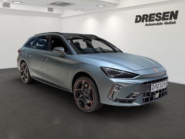 Second-hand Cupra Leon VZ 272 CP (200 kW) 2024 Gri Break