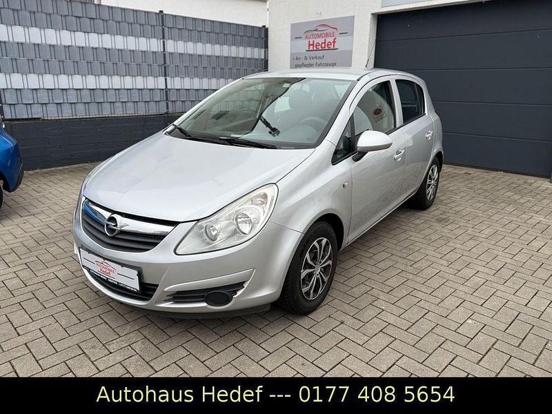 Używany Opel Corsa Edition 80 KM (58 kW) 2009 Srebrny Hatchback