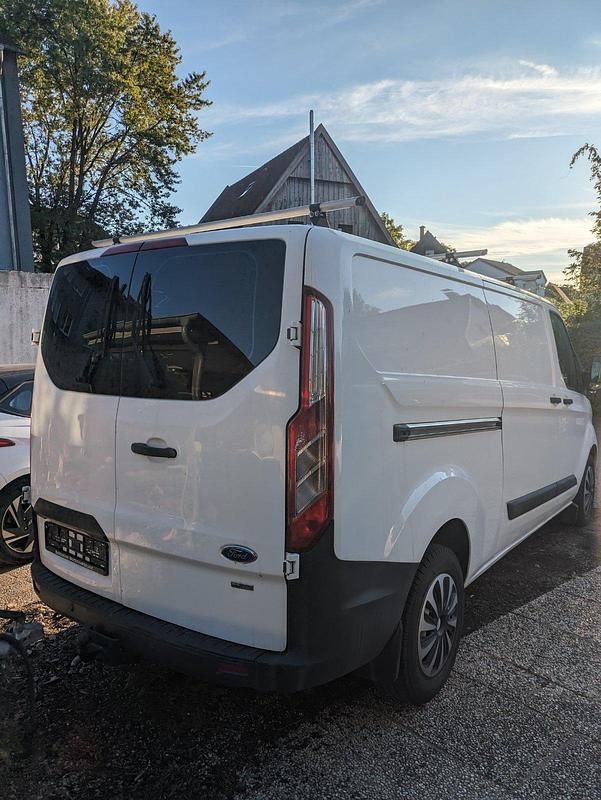 Gebraucht Ford Transit Custom 120 PS (88 kW) 2013 Weiß Van / Kleinbus
