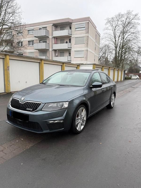 Gebraucht Skoda Octavia RS 184 PS (135 kW) 2016 Grau Kleinwagen