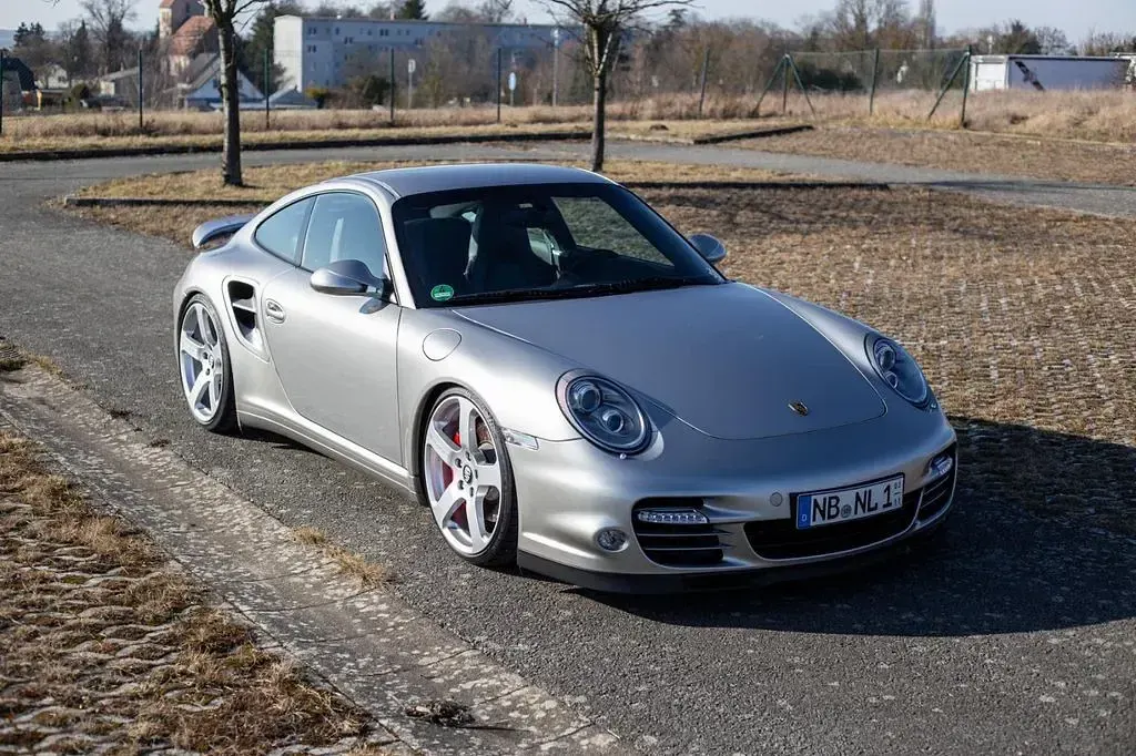 Usado Porsche 997 500 CV (367 kW) 2010 Plateado Coupe
