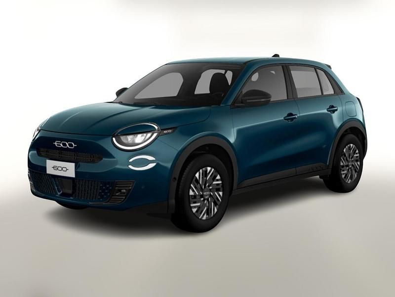 Mare grün metallic Neu 2025 Fiat 600 SUV | 24.575 € (Guter Preis) - Bild 1/1