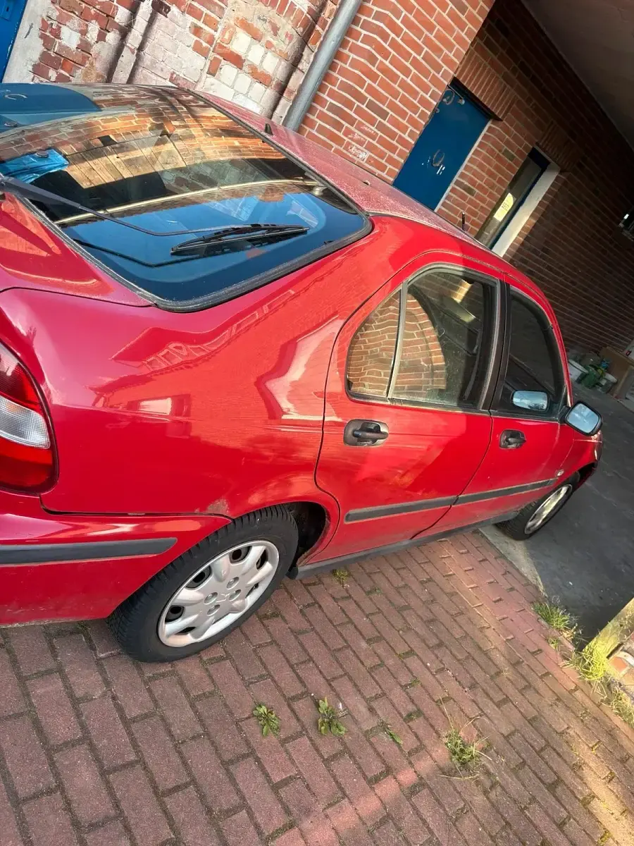 Gebraucht Honda Civic 75 PS (55 kW) 1997 Rot Limousine