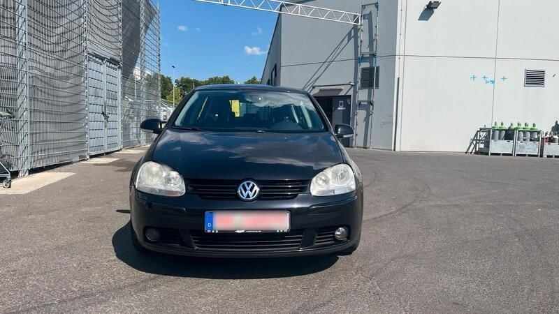 Schwarz Gebraucht 2006 VW Golf V Kleinwagen | 3.690 € (Teuer) - Bild 1/4