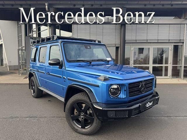 G manufaktur suedseeblau metallic (metallic) Gebraucht 2023 Mercedes G500 SUV | 142.890 € (Superpreis) - Bild 1/4